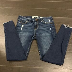 Hollister Low Rise Super Skinny Jeans | Dark Wash |